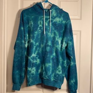 Tie dye ocean hoodie!